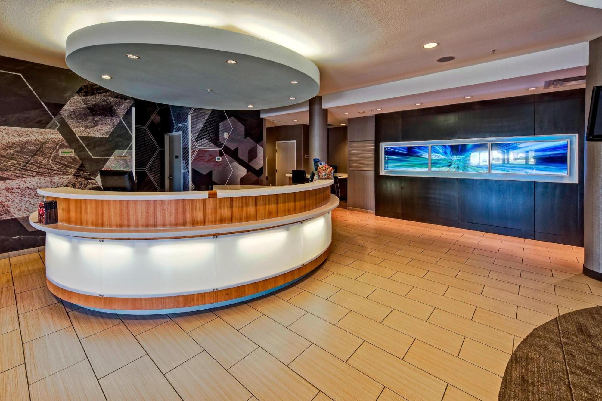 Hotel Springhill By Marriott Oklahoma 3*